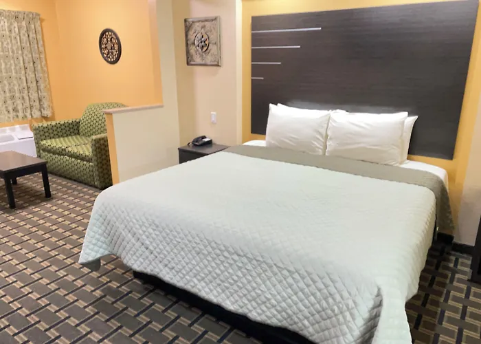 Homegate Inn & Suites West Memphis
